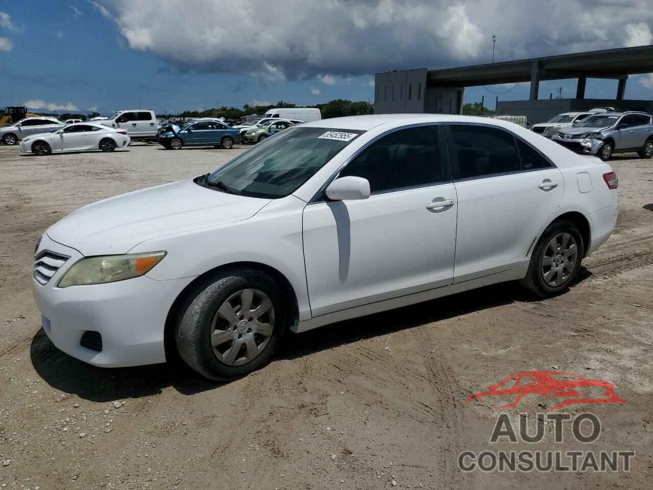 TOYOTA CAMRY 2011 - 4T1BF3EK0BU598598