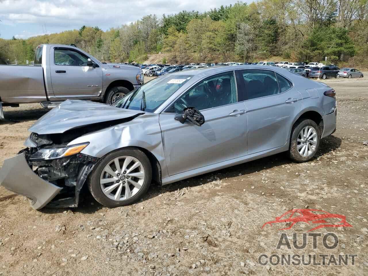 TOYOTA CAMRY 2023 - 4T1C11BK4PU105511