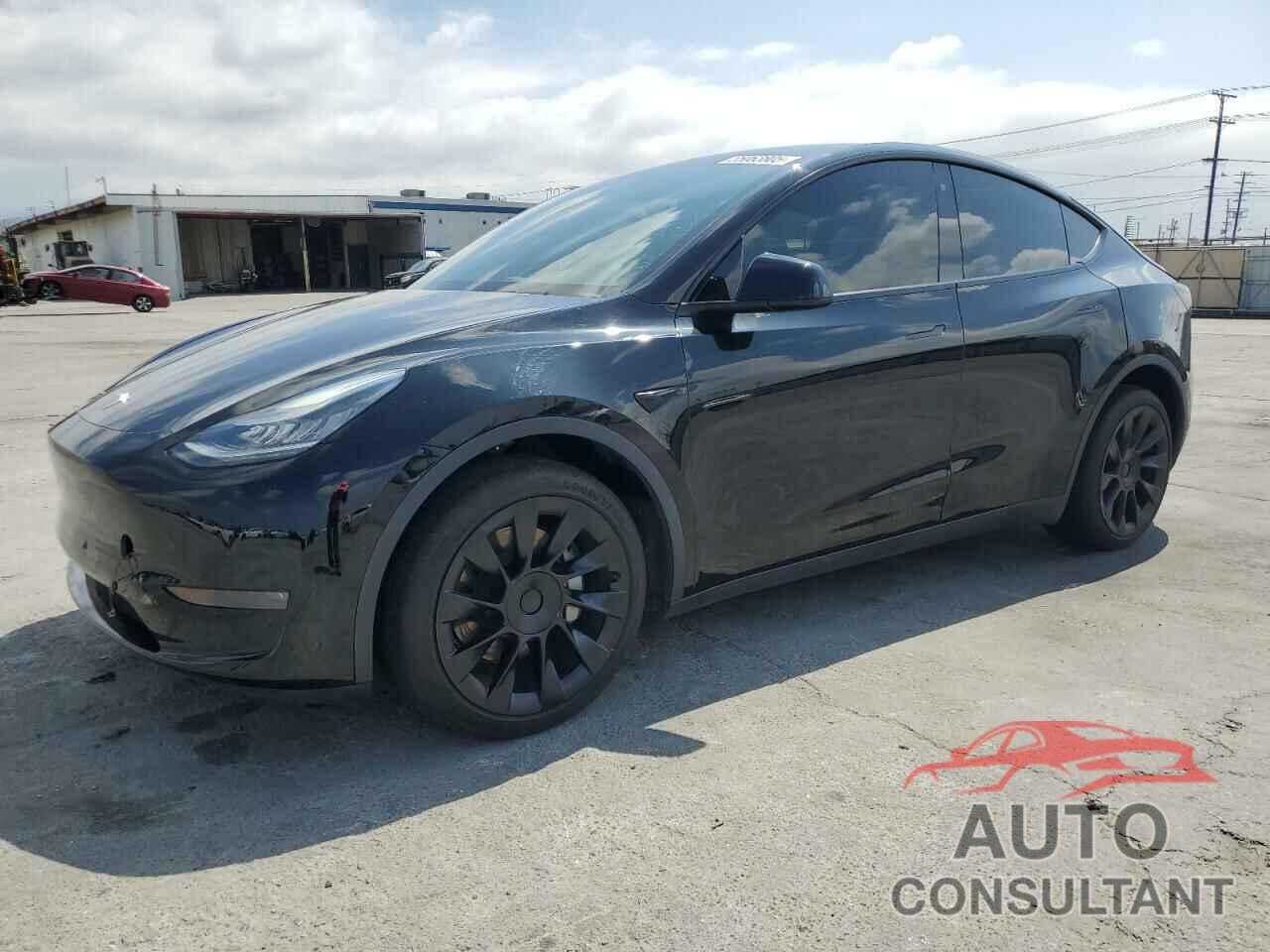 TESLA MODEL Y 2020 - 5YJYGDEE6LF051549