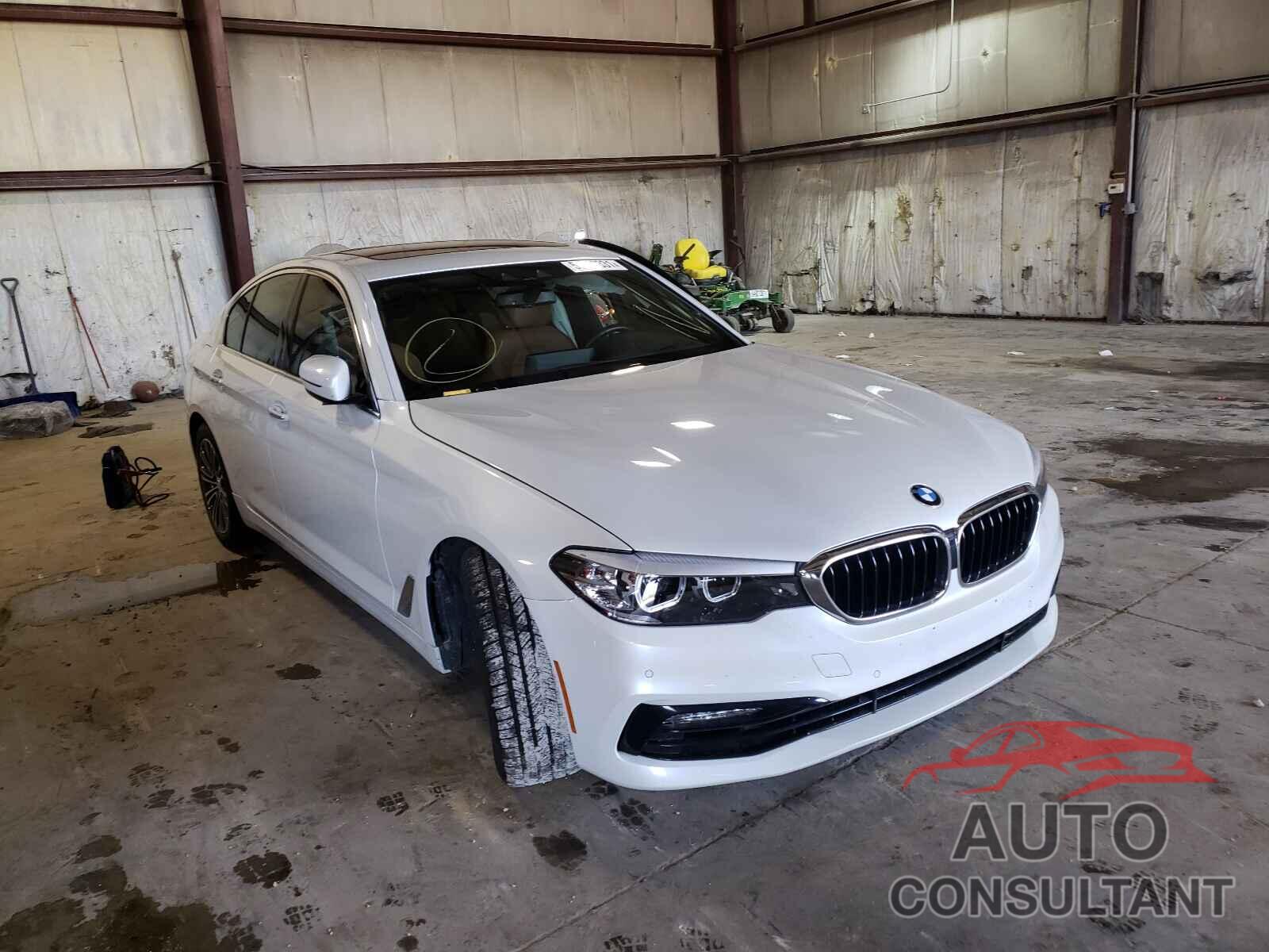 BMW 5 SERIES 2018 - WBAJE7C52JG891338