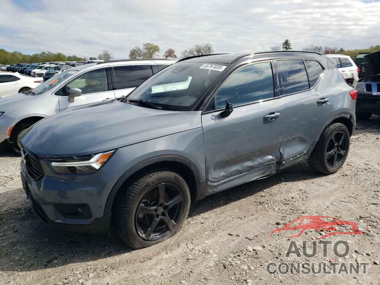 VOLVO XC40 2021 - YV4162UM5M2462959