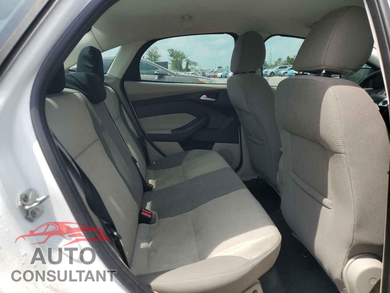 FORD FOCUS 2014 - 1FADP3F29EL436431