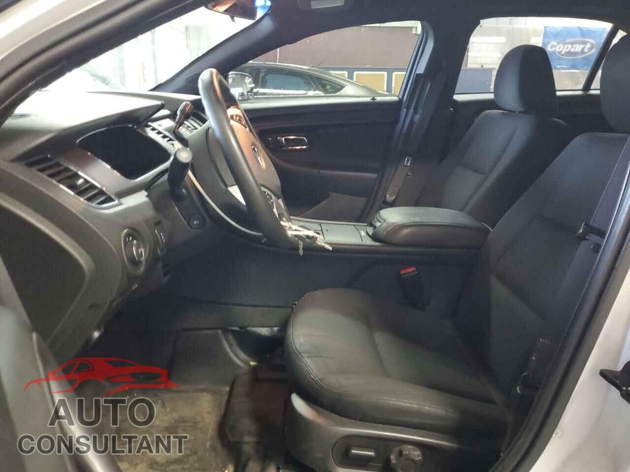 FORD TAURUS 2017 - 1FAHP2MT6HG123700