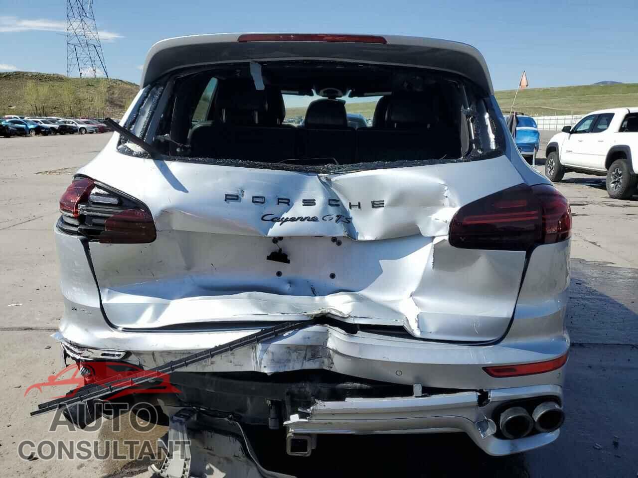 PORSCHE CAYENNE 2016 - WP1AD2A25GLA78110