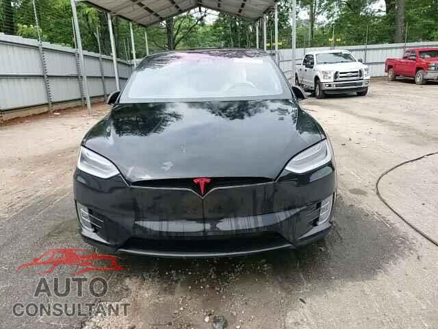 TESLA MODEL X 2017 - 5YJXCBE25HF049493