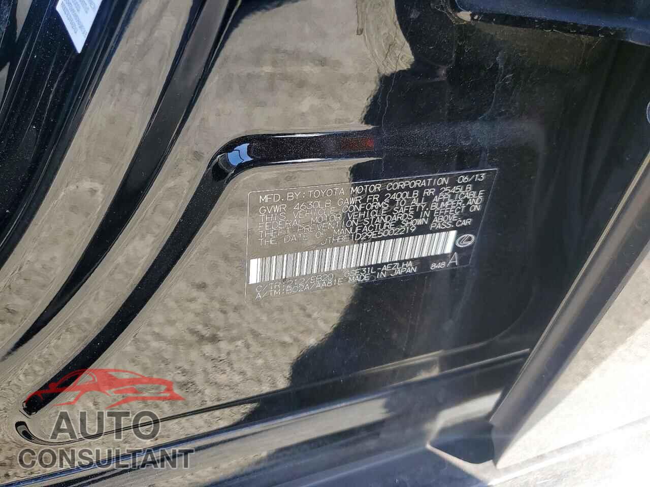 LEXUS IS 2014 - JTHBE1D29E5002219