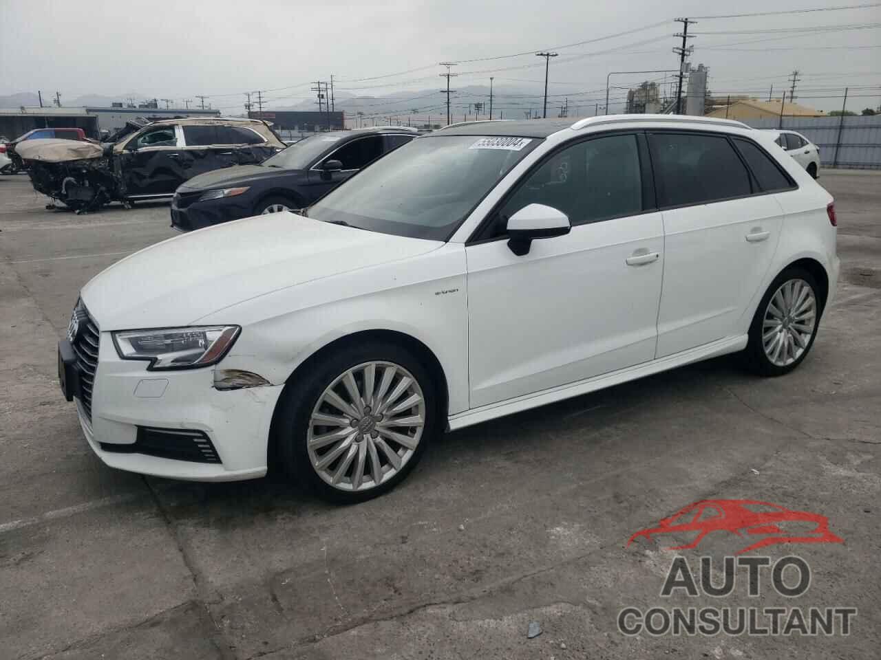 AUDI A3 2017 - WAUUPBFF2HA141532