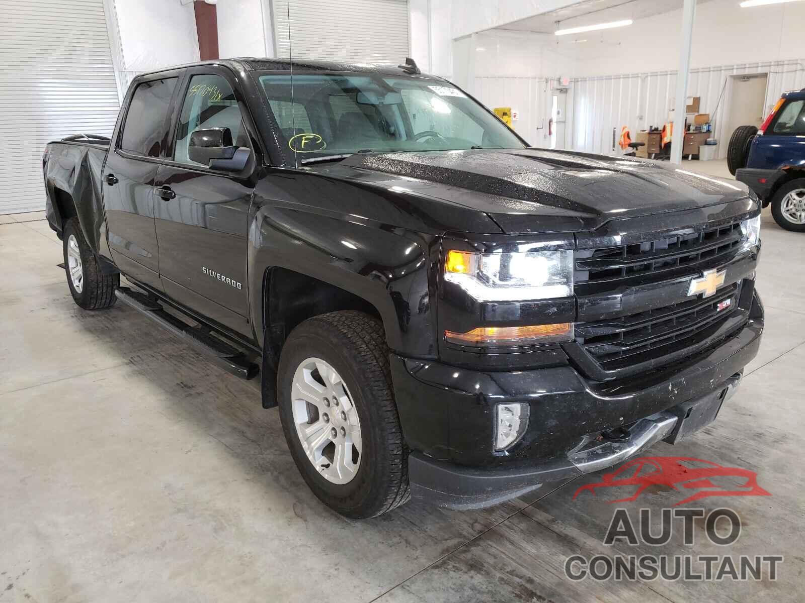 CHEVROLET SILVERADO 2018 - 3GCUKREC4JG557512