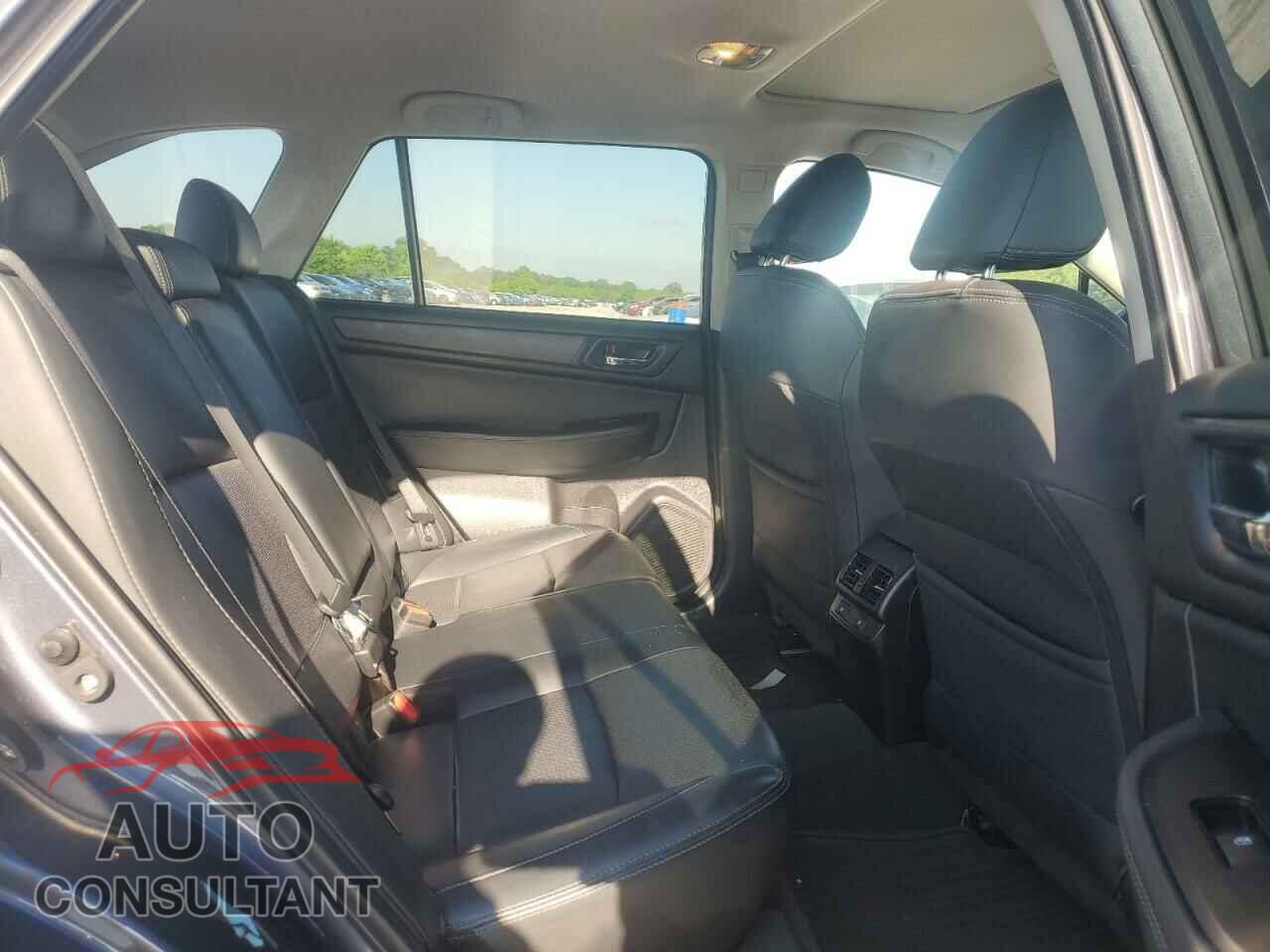 SUBARU OUTBACK 2017 - 4S4BSEKC8H3229877