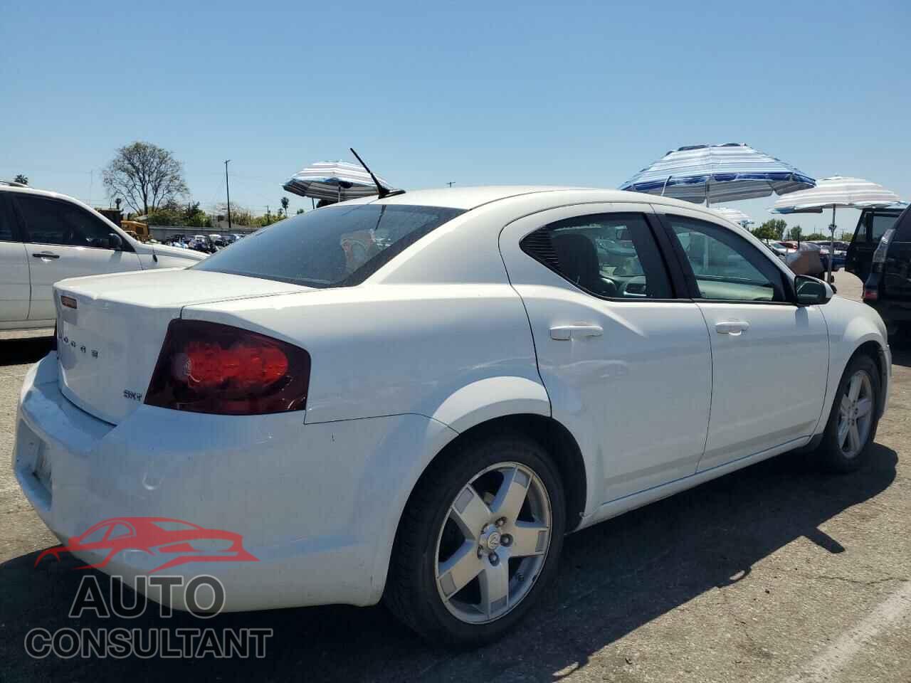 DODGE AVENGER 2013 - 1C3CDZCB5DN679697