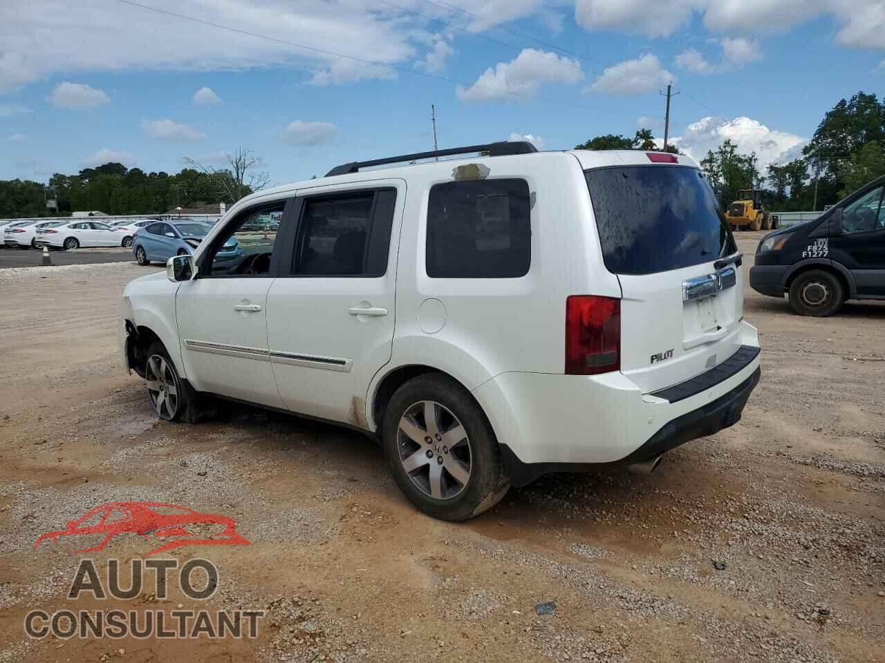 HONDA PILOT 2013 - 5FNYF3H97DB016239