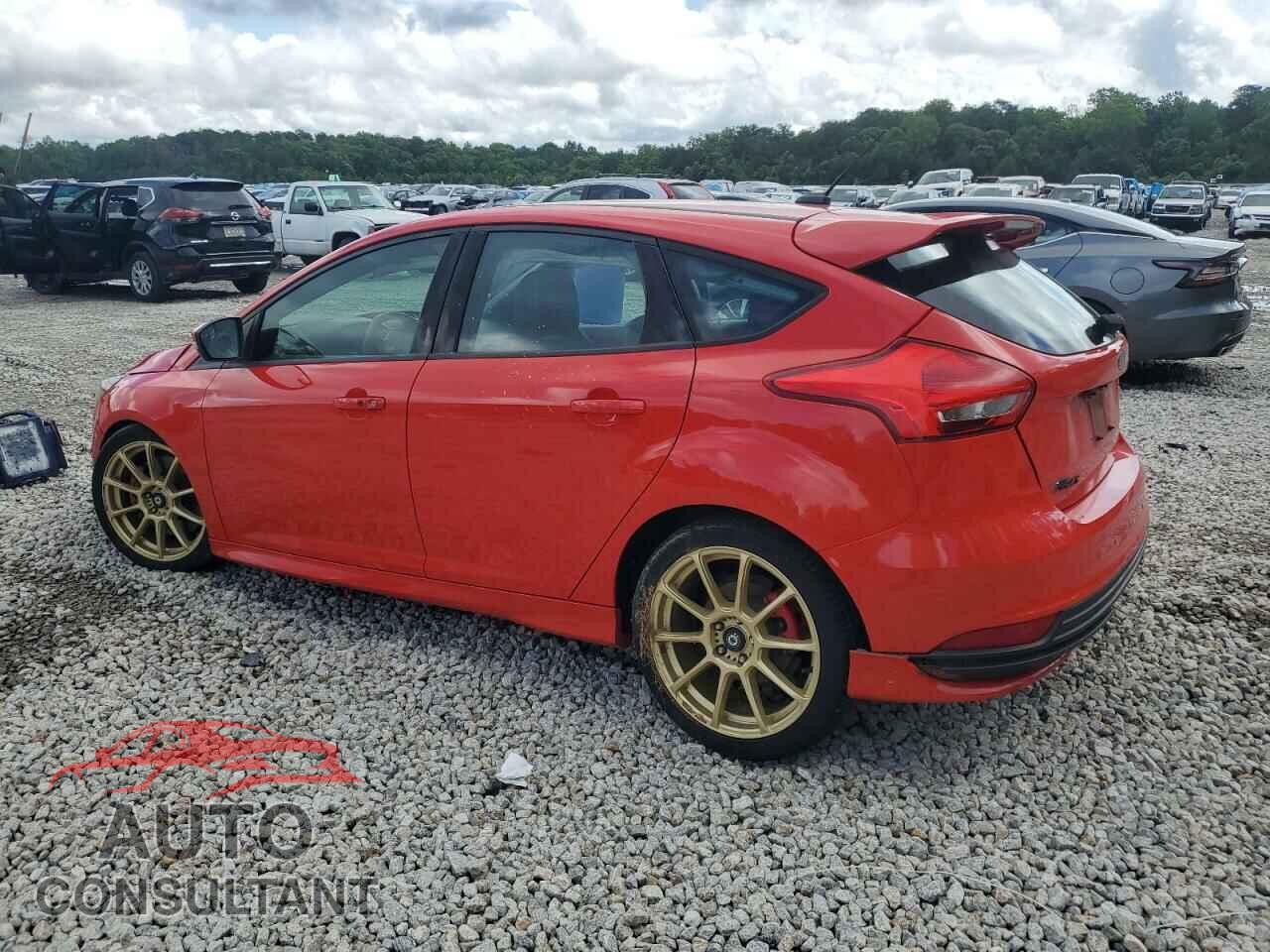 FORD FOCUS 2017 - 1FADP3L9XHL218326