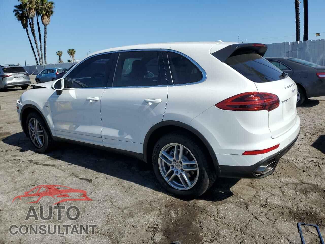 PORSCHE CAYENNE 2015 - WP1AF2A26FLA37302