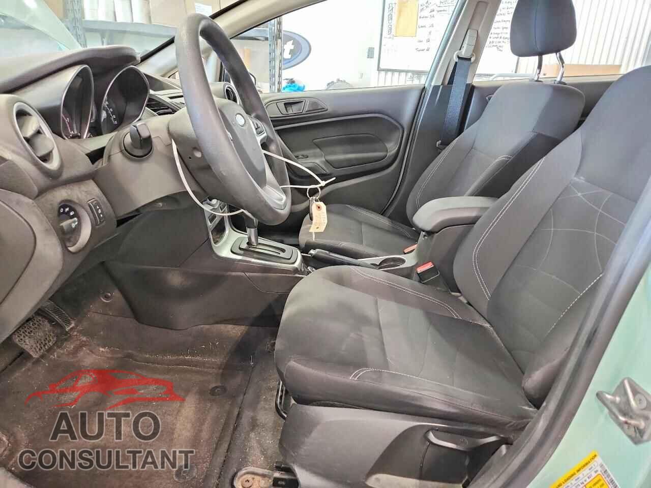FORD FIESTA 2017 - 3FADP4BJ5HM143115
