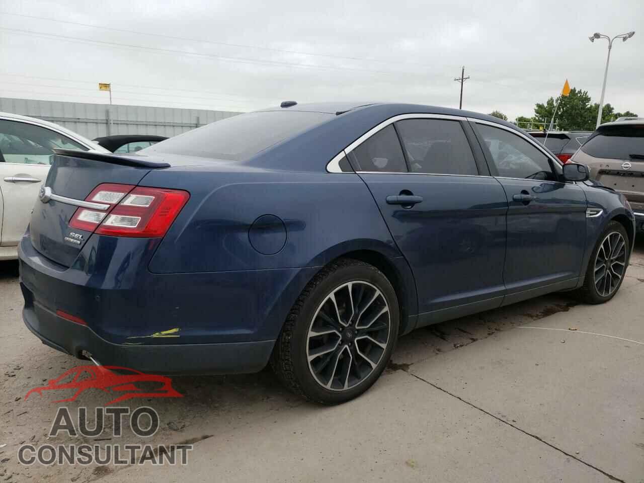 FORD TAURUS 2017 - 1FAHP2E80HG112024