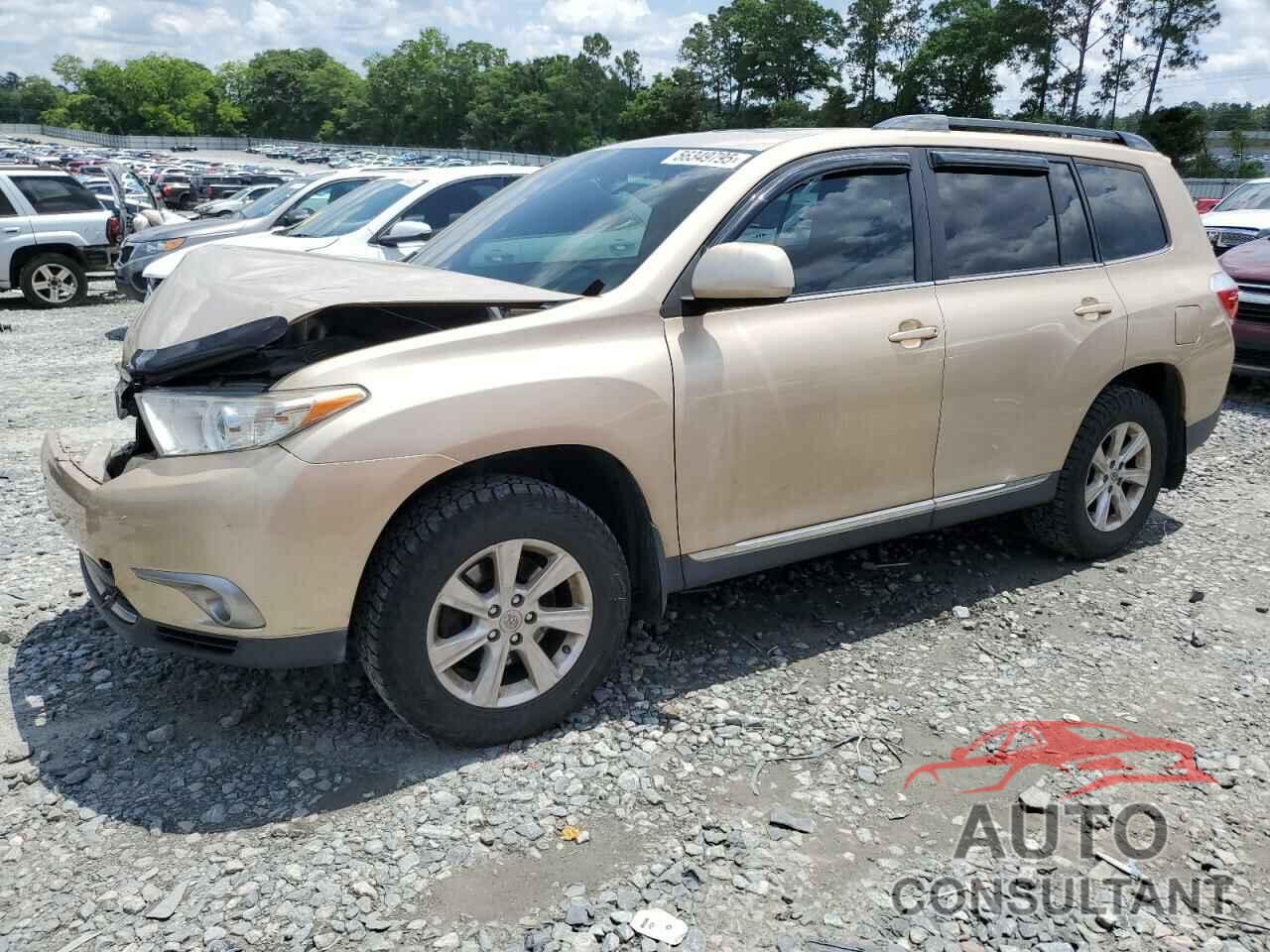 TOYOTA HIGHLANDER 2011 - 5TDBK3EH8BS090131