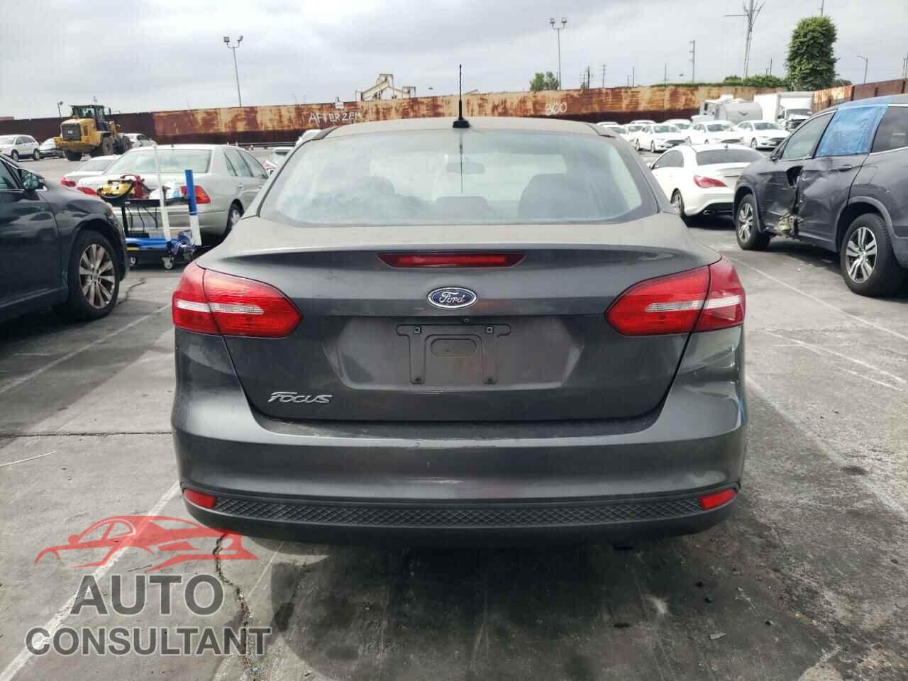 FORD FOCUS 2017 - 1FADP3E21HL223088