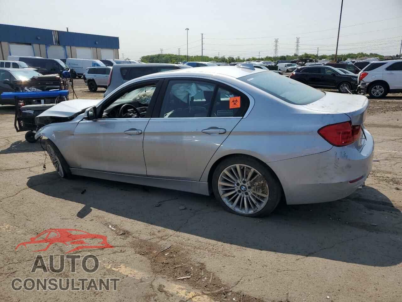 BMW 3 SERIES 2013 - WBA3B3C57DF538081