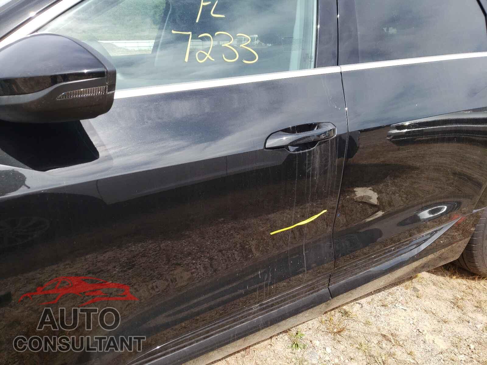 AUDI E-TRON 2021 - WA1AAAGE9MB013617