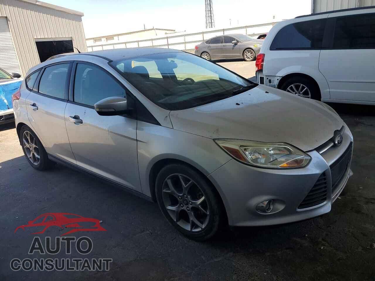 FORD FOCUS 2014 - 1FADP3K26EL255194