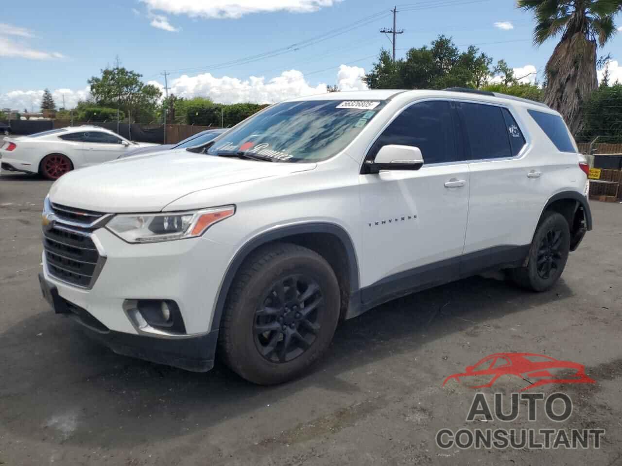CHEVROLET TRAVERSE 2018 - 1GNERGKW4JJ202669