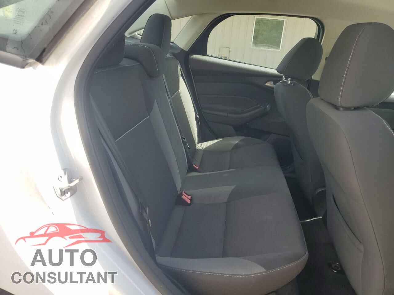 FORD FOCUS 2013 - 1FADP3F24DL275923