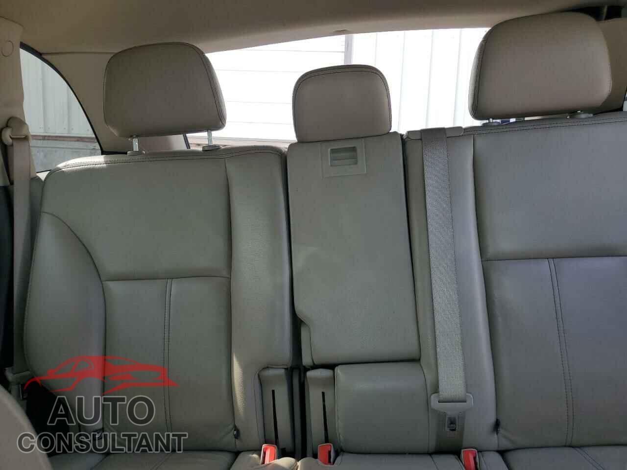 FORD EDGE 2013 - 2FMDK3JC3DBB57432