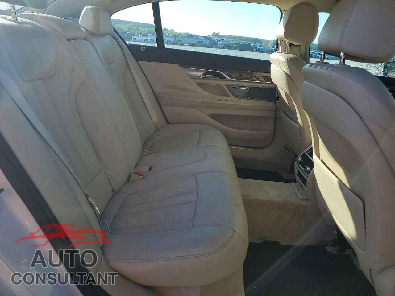 BMW 7 SERIES 2016 - WBA7E2C57GGD99896