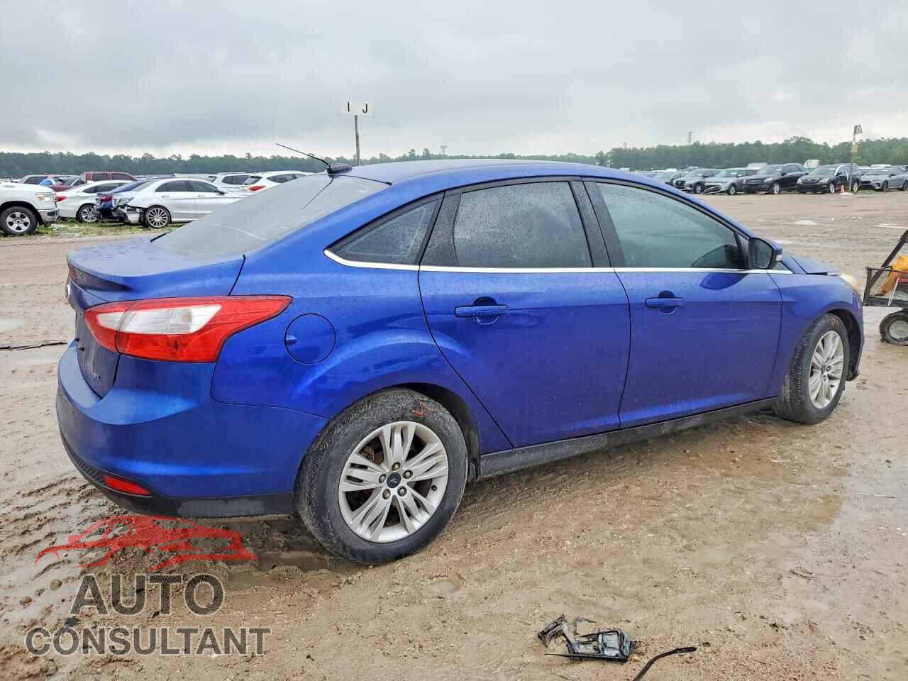 FORD FOCUS 2012 - 1FAHP3H21CL342734