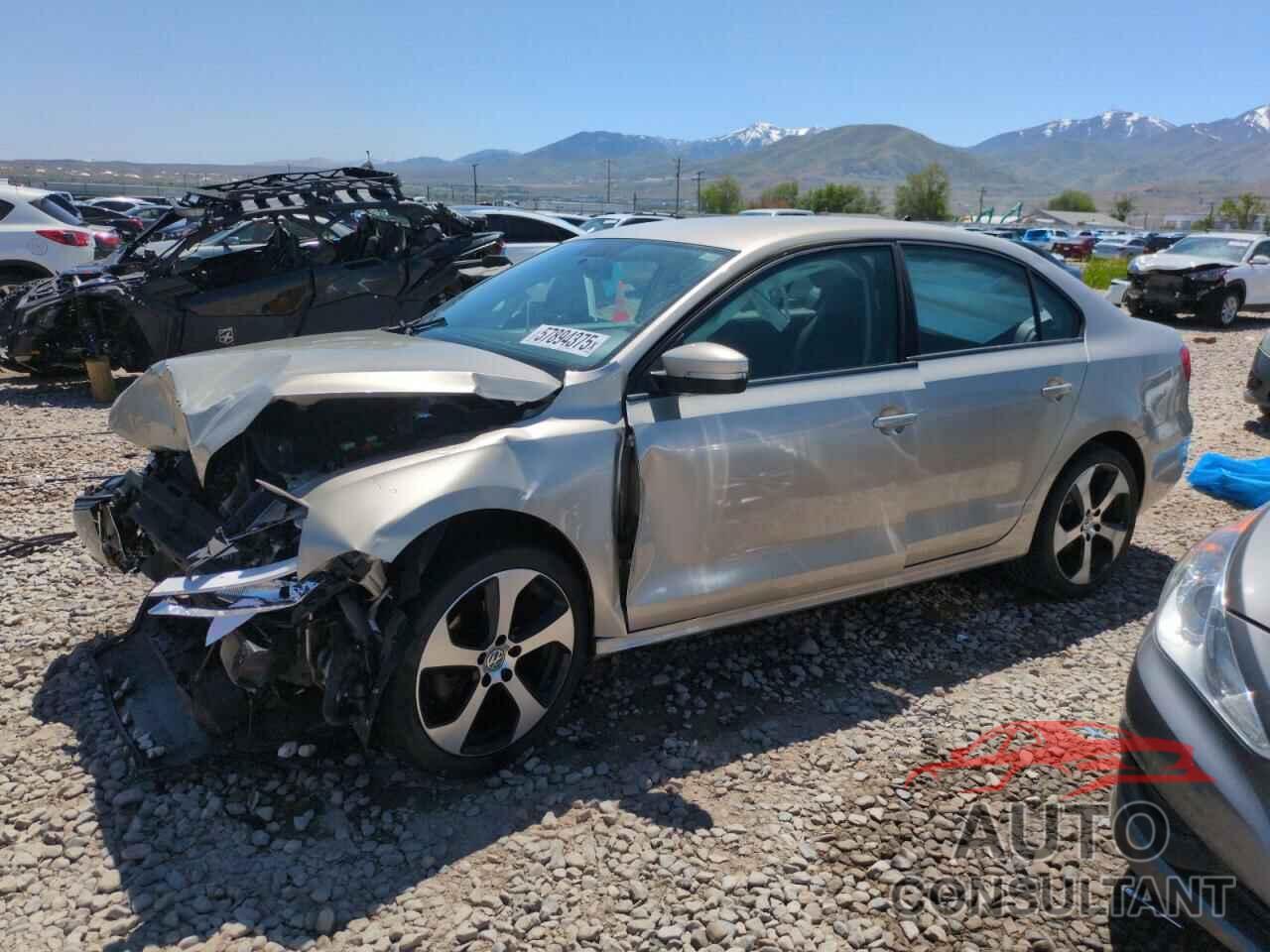 VOLKSWAGEN JETTA 2014 - 3VWD17AJ4EM273443