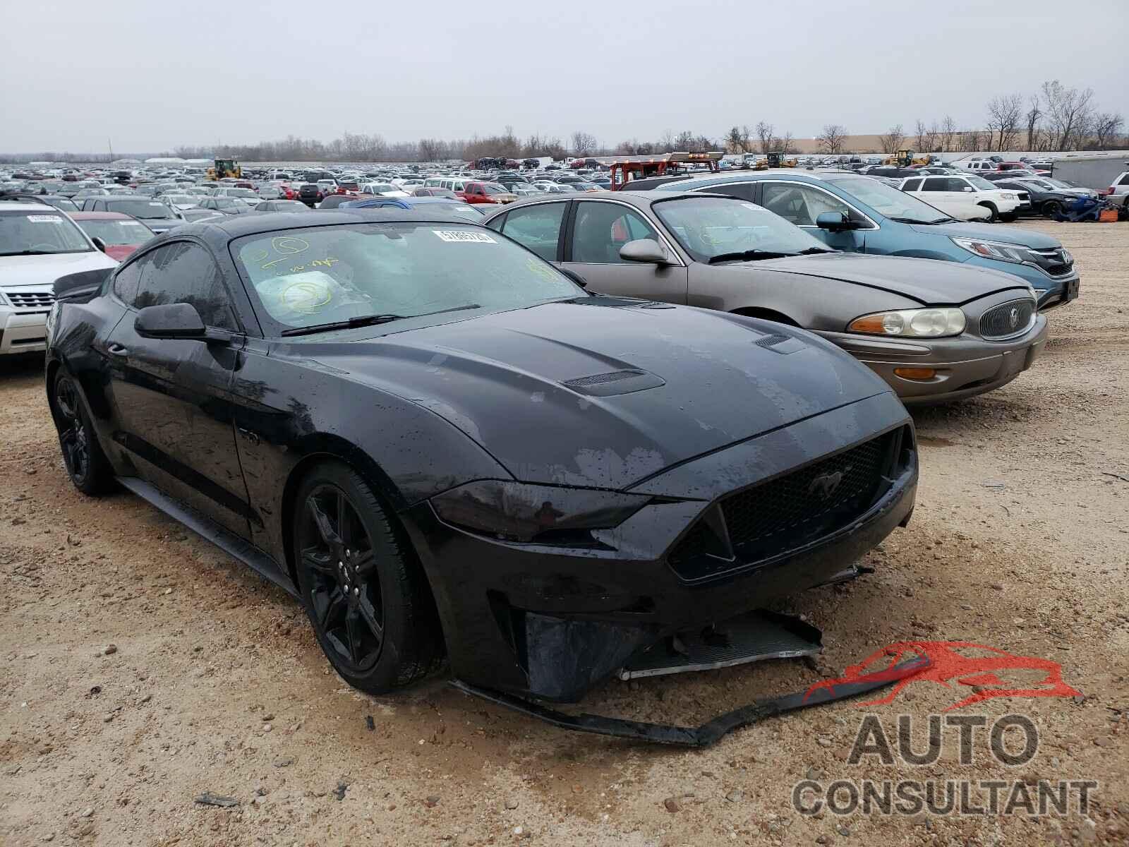 FORD MUSTANG 2019 - 1FA6P8CFXK5168910