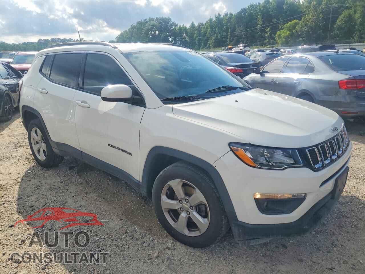 JEEP COMPASS 2017 - 3C4NJDBB6HT651432