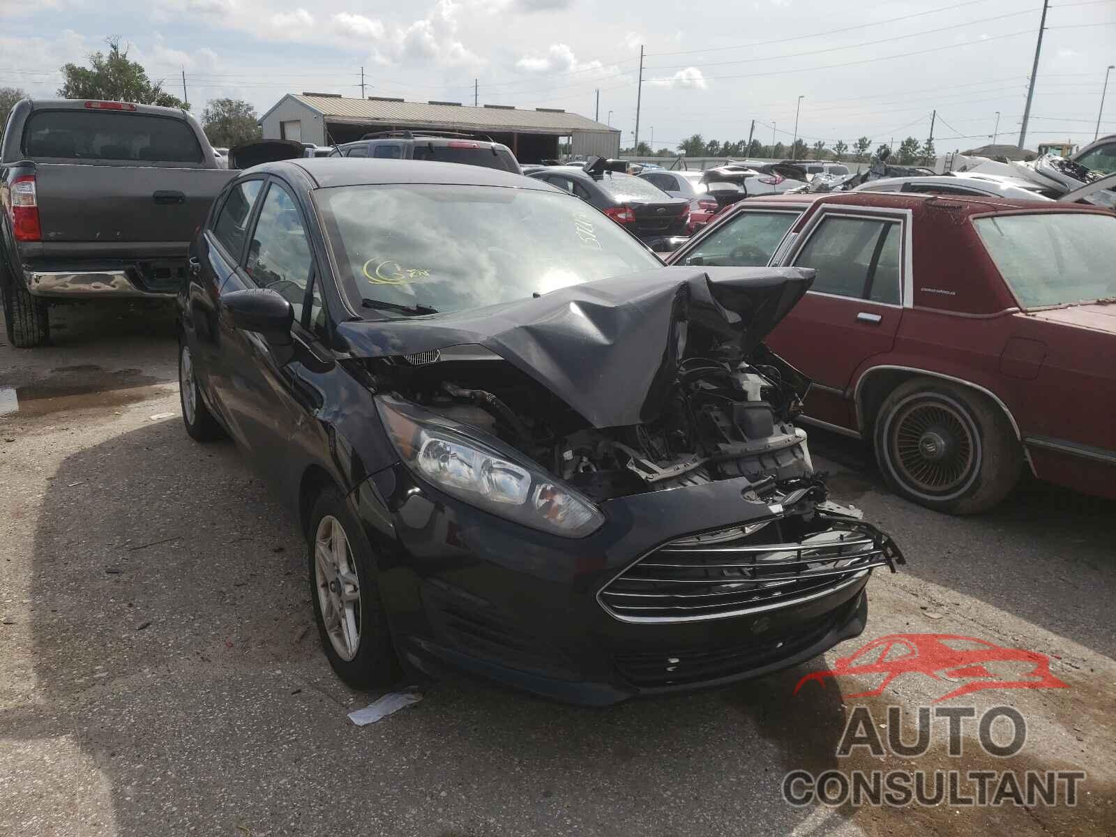 FORD FIESTA 2018 - 3FADP4EJ8JM114256