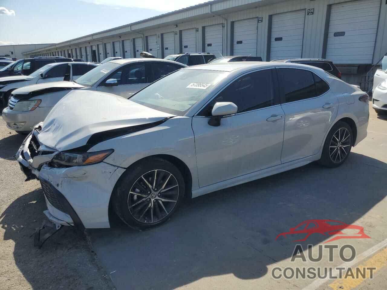 TOYOTA CAMRY 2024 - 4T1G11AK2RU219416