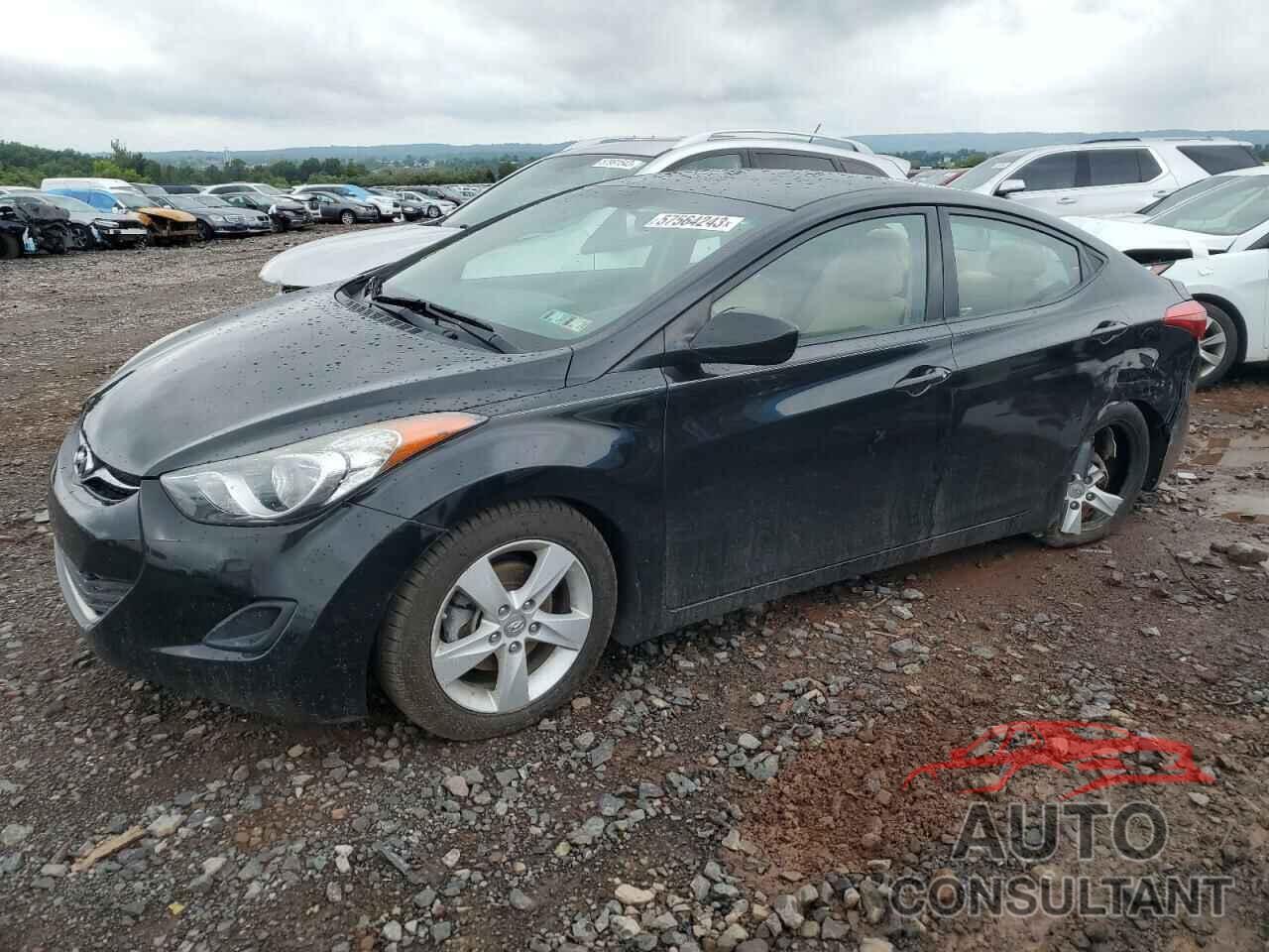 HYUNDAI ELANTRA 2013 - 5NPDH4AE7DH309470