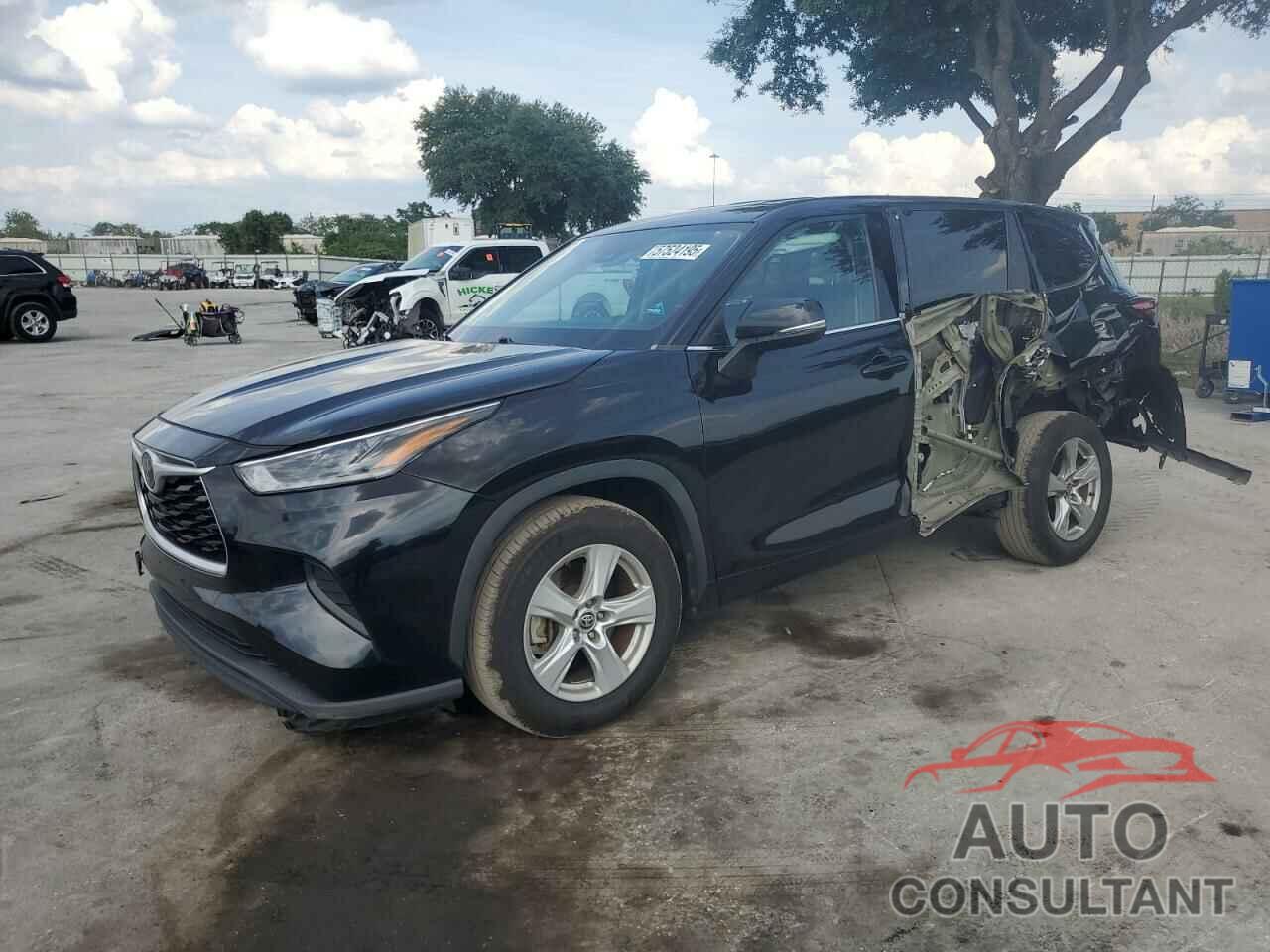 TOYOTA HIGHLANDER 2021 - 5TDCZRAH3MS518201