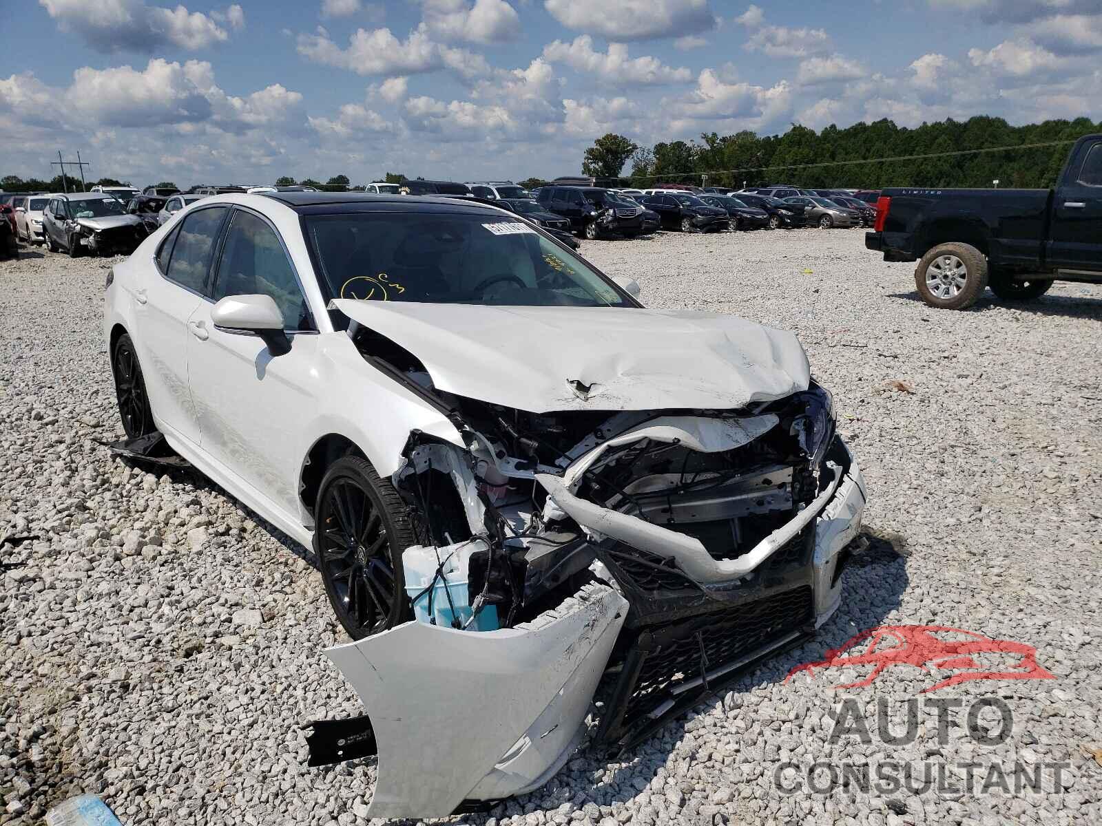 TOYOTA CAMRY 2021 - 4T1K61AK5MU574021