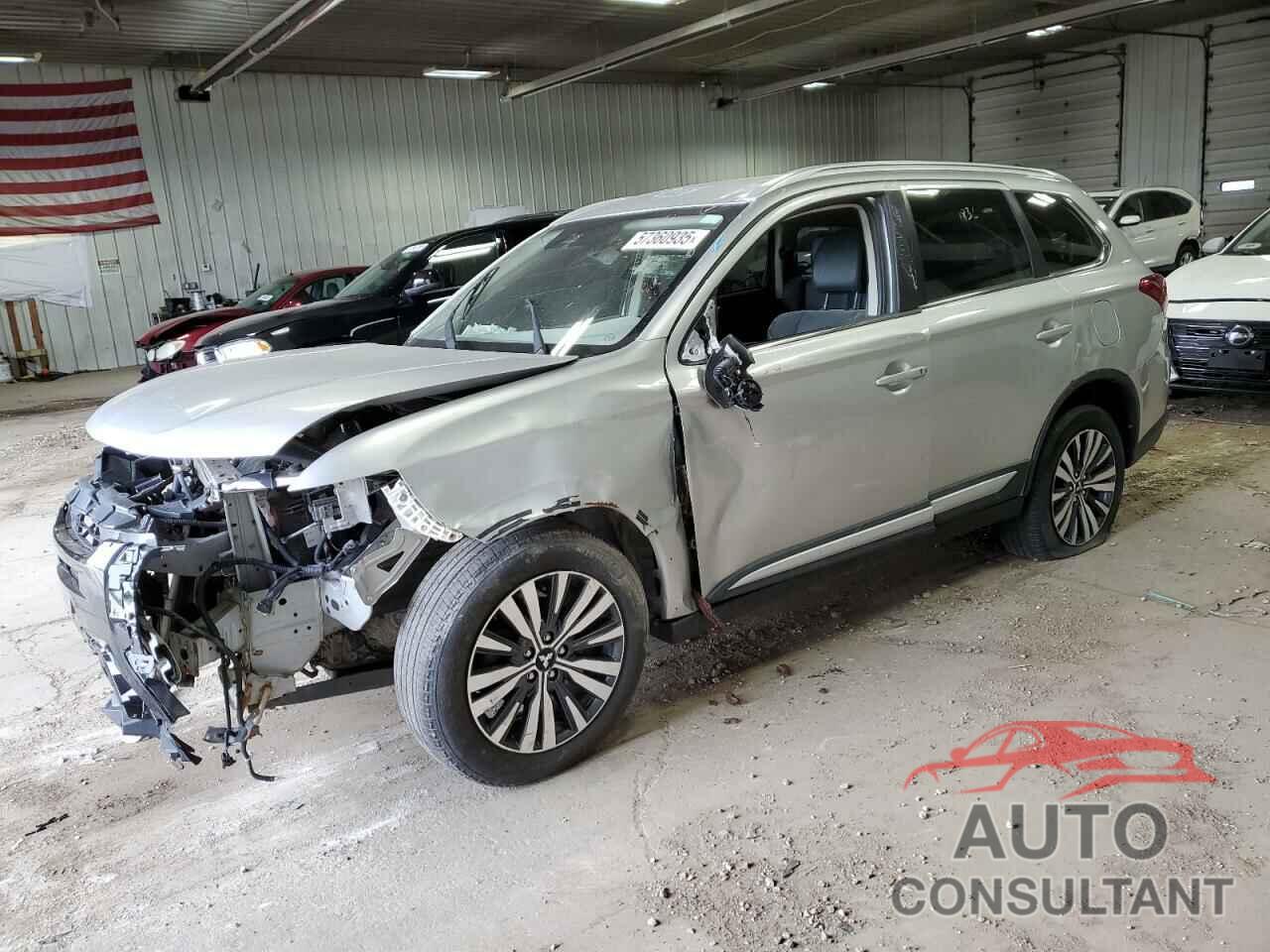 MITSUBISHI OUTLANDER 2020 - JA4AZ3A35LZ017231
