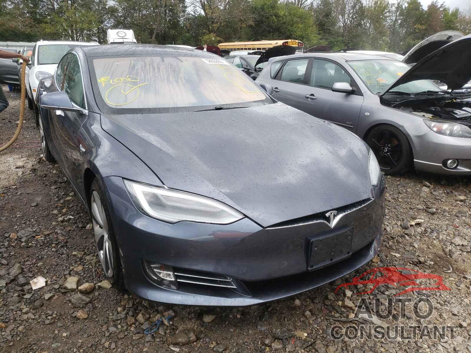 TESLA MODEL S 2020 - 5YJSA1E25LF382781