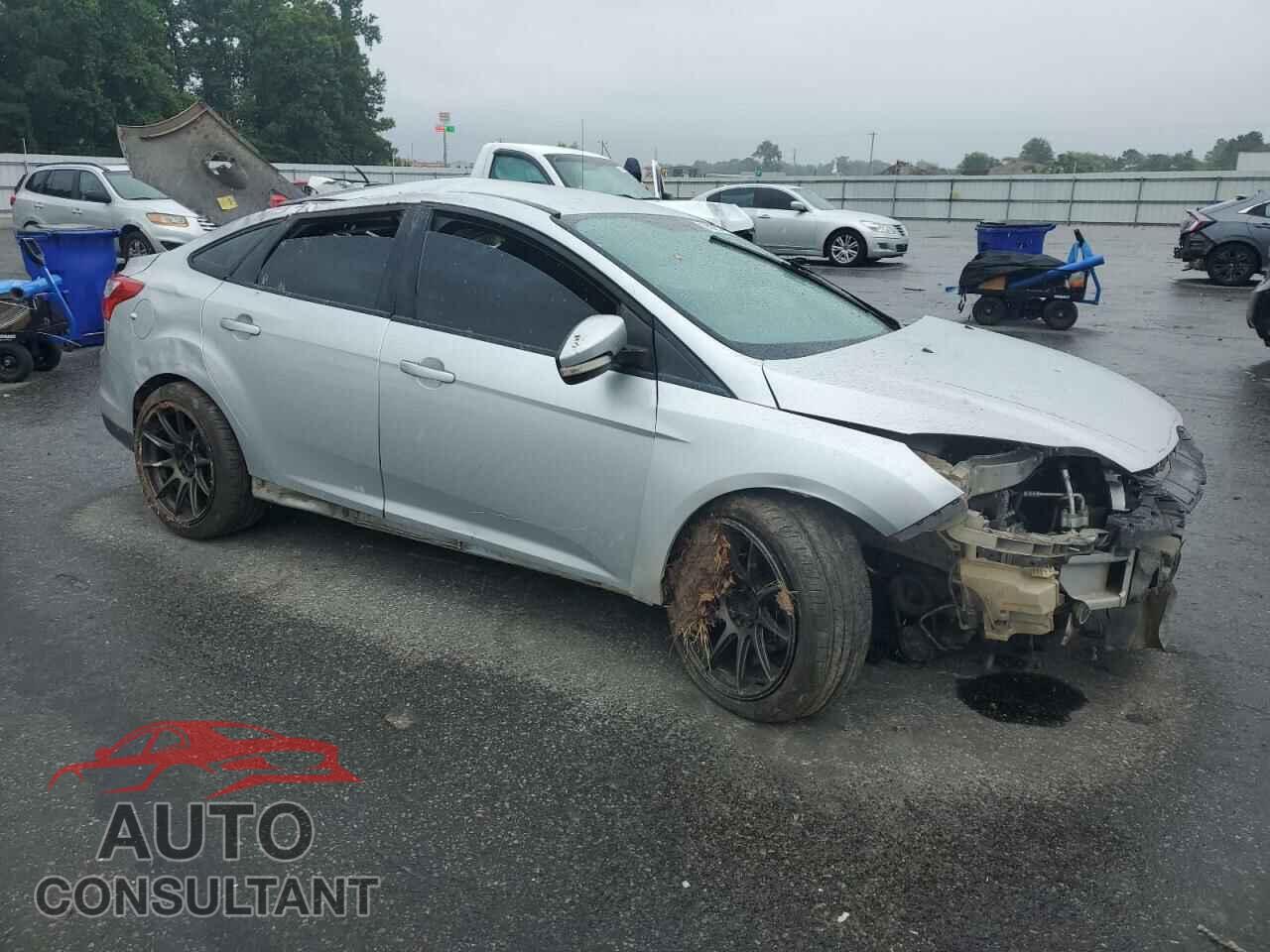 FORD FOCUS 2014 - 1FADP3F2XEL141922