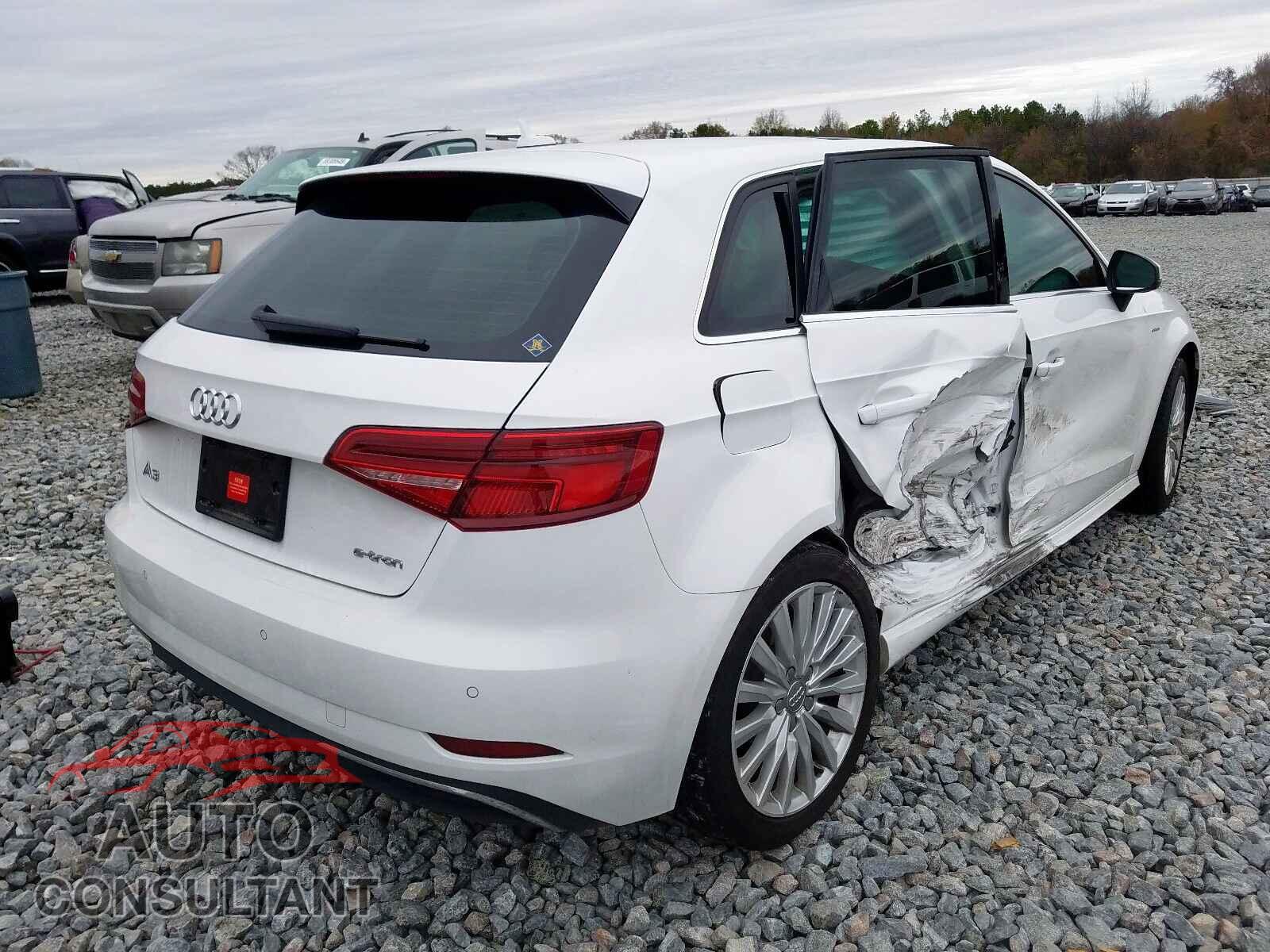 AUDI A3 2017 - WAUTPBFF2HA085197