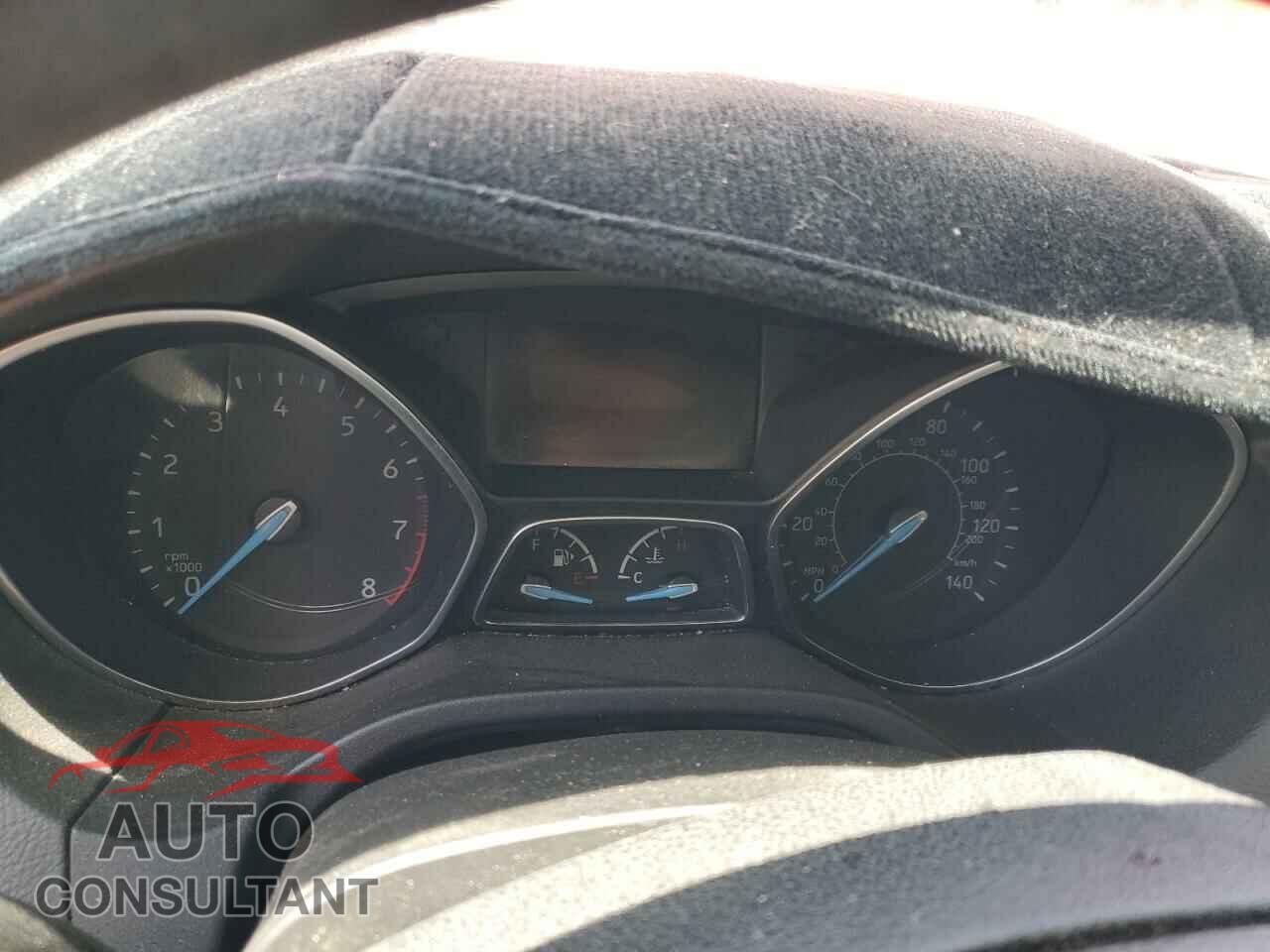 FORD FOCUS 2016 - 1FADP3K26GL336960