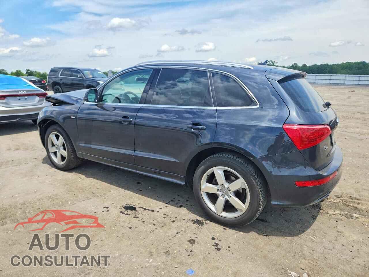 AUDI Q5 2012 - WA1DKAFP6CA032000