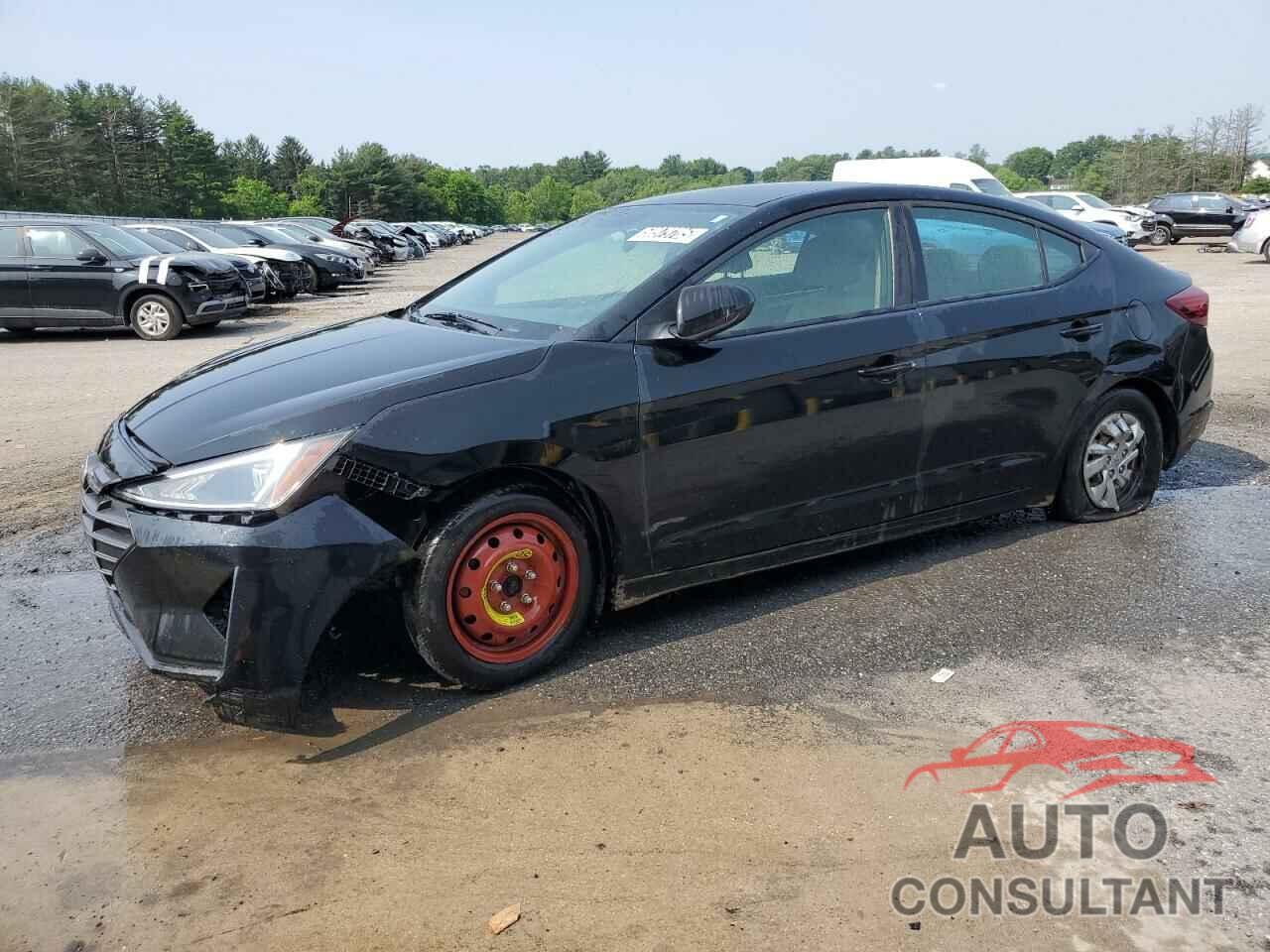 HYUNDAI ELANTRA 2019 - KMHD74LF0KU867247