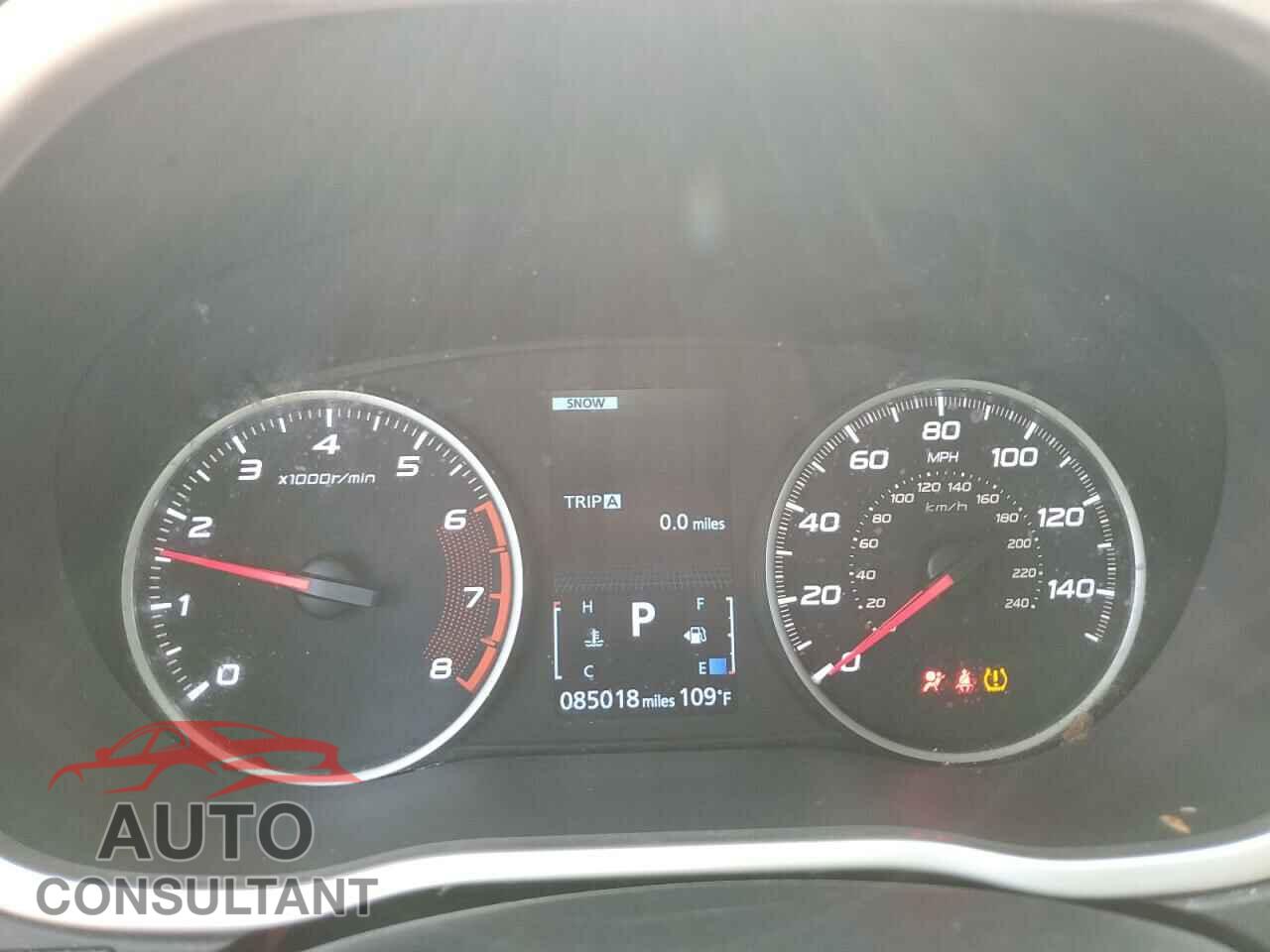 MITSUBISHI ECLIPSE 2018 - JA4AT5AA5JZ042168