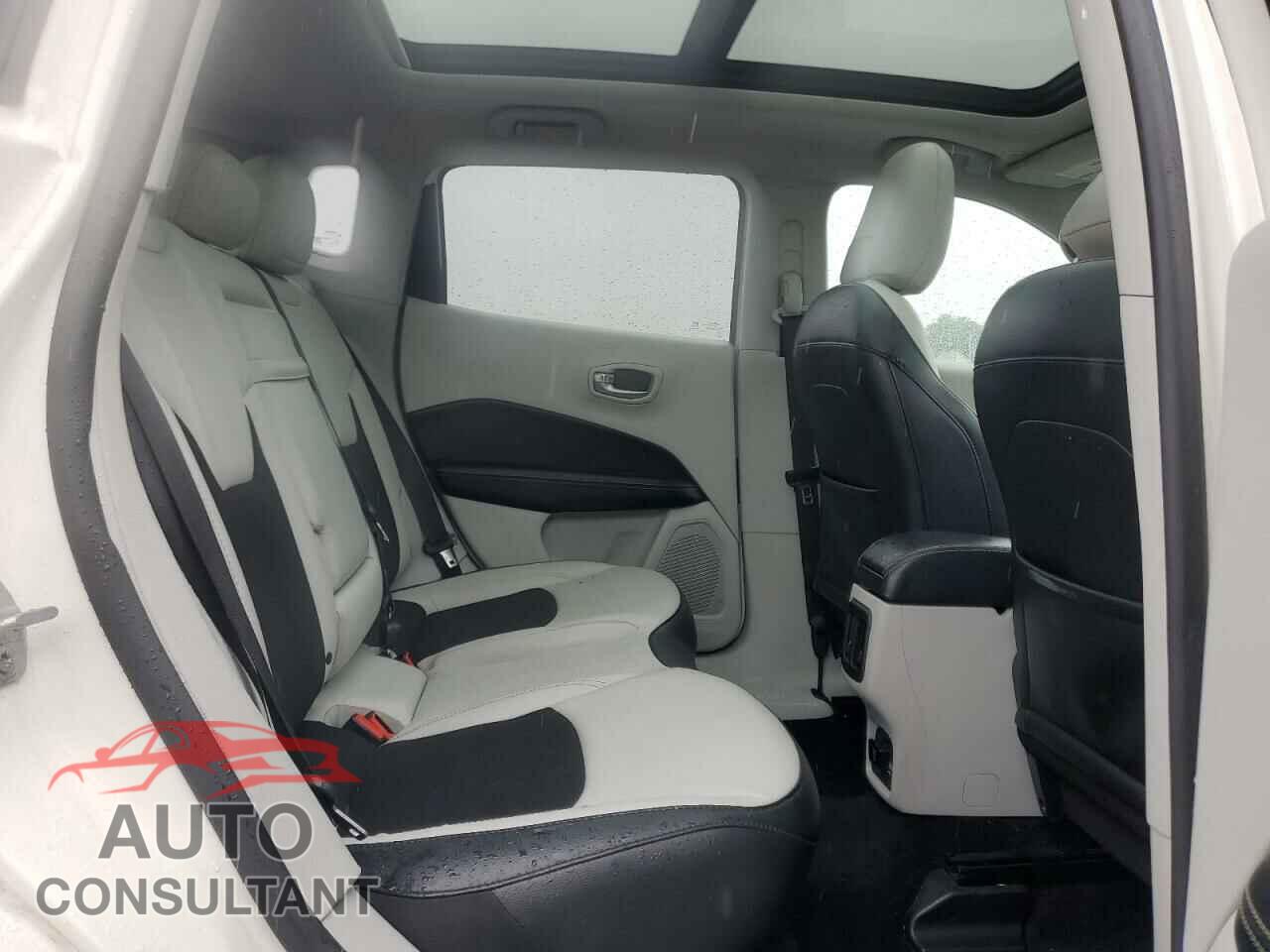 JEEP COMPASS 2019 - 3C4NJCBB3KT658145