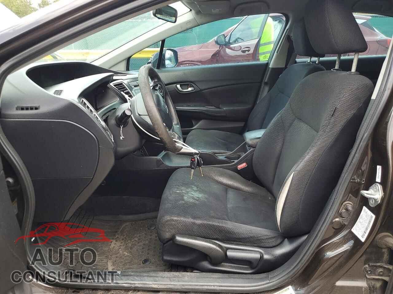HONDA CIVIC 2013 - 2HGFB2F57DH593524