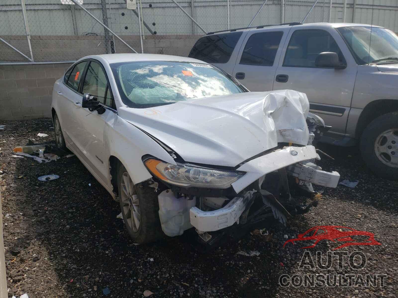 FORD FUSION 2017 - 3FA6P0LUXHR355070
