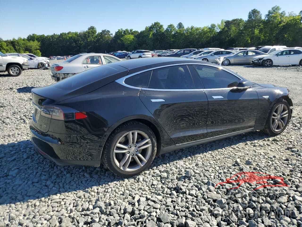 TESLA MODEL S 2016 - 5YJSA1E13GF130671