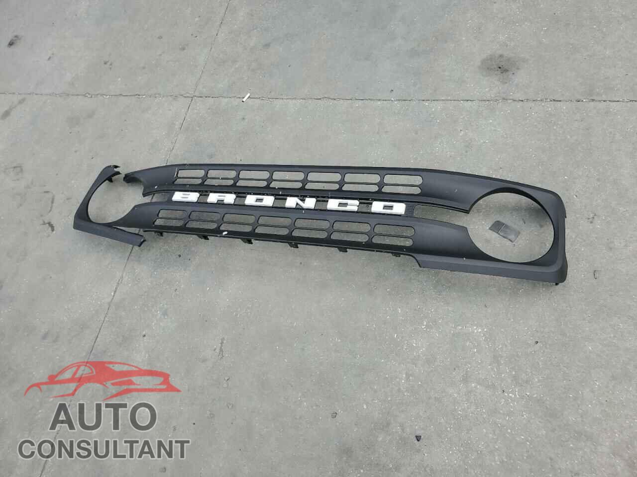 FORD BRONCO BLA 2024 - 1FMDE1AP4RLB30472
